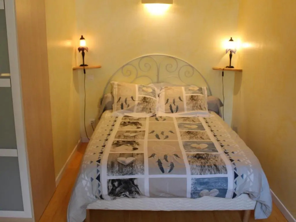 Appartement Le Menil, 1 pièce, 2 personnes - FR-1-589-164
