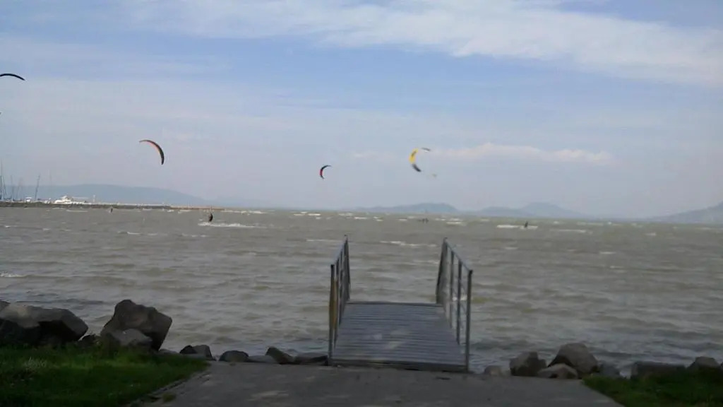 Balatonpart-lak