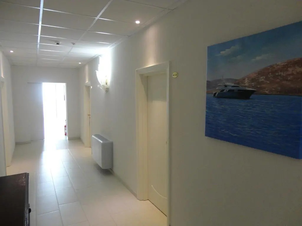 MoMo Seaview Hotel