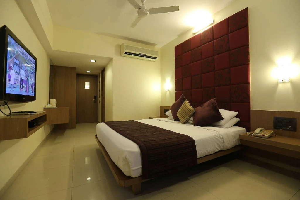 Hotel The Silver Inn Mumbai
