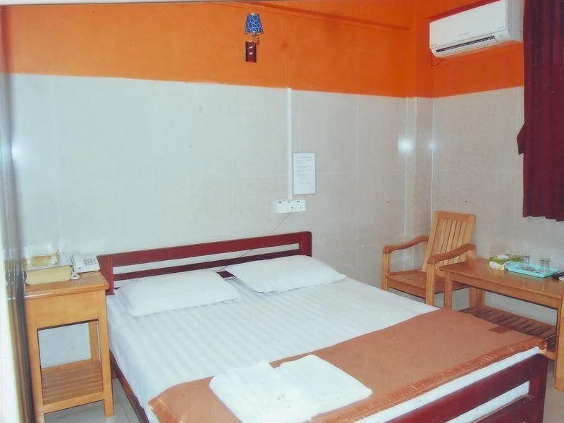 Royal Toe Hotel
