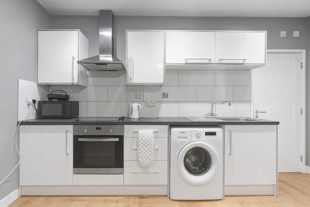 Charming High Wycombe Apartment