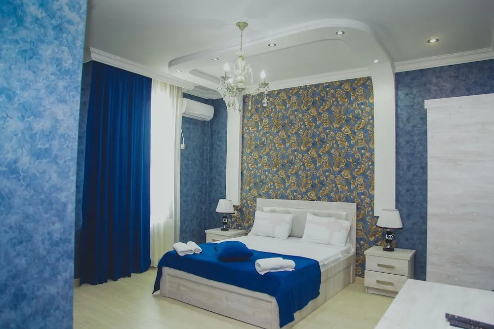 Hotel Lotus