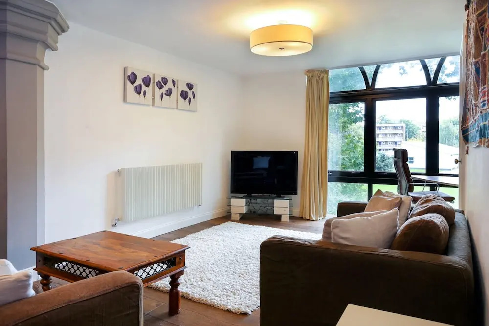 Converted Church Home with Parking, Sleeps 6