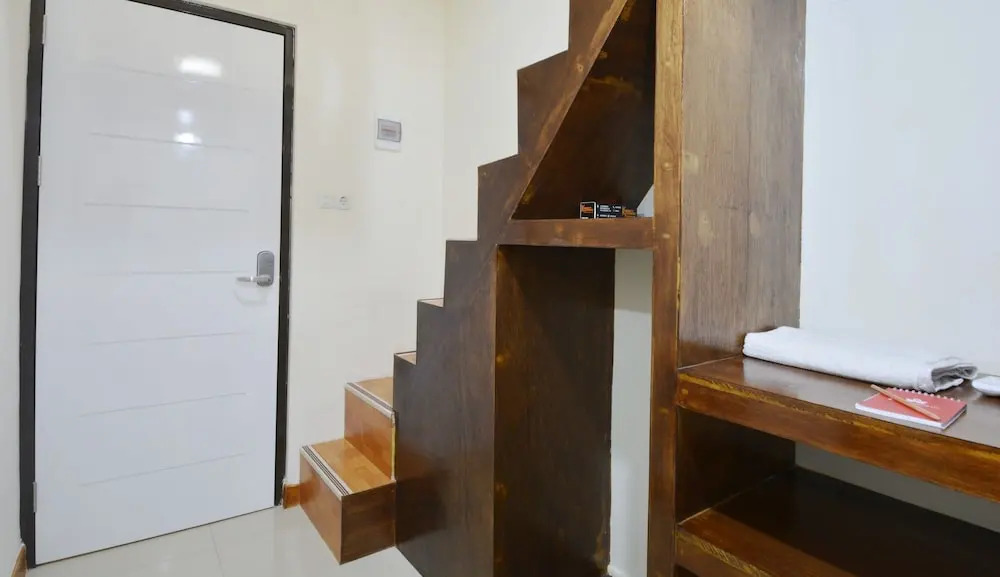 ZEN Rooms Basic Tanjung Duren Syariah
