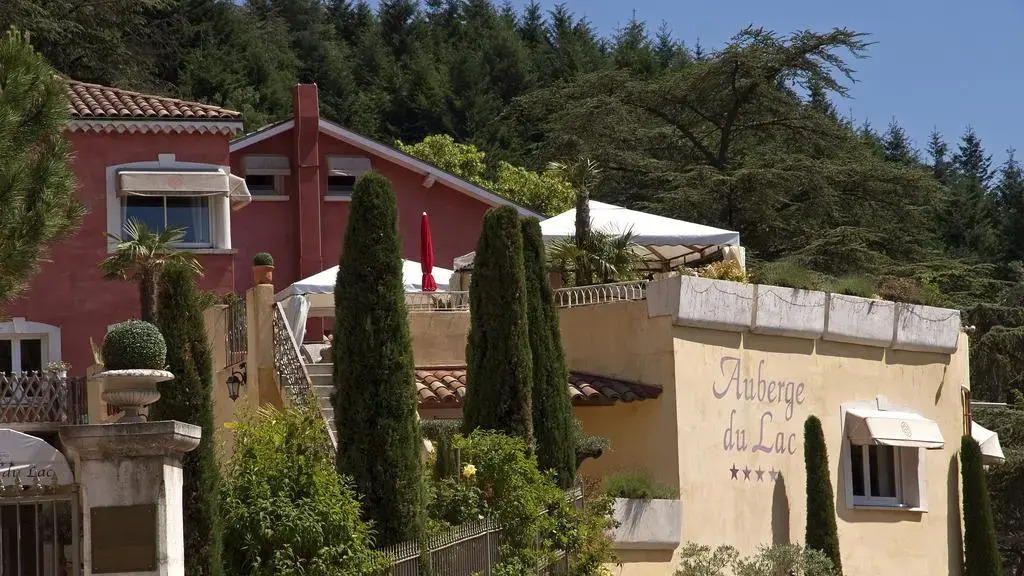 Auberge Du Lac