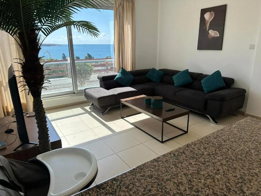 Villa Aqua Sunrise 1km From Beach With Sea Views