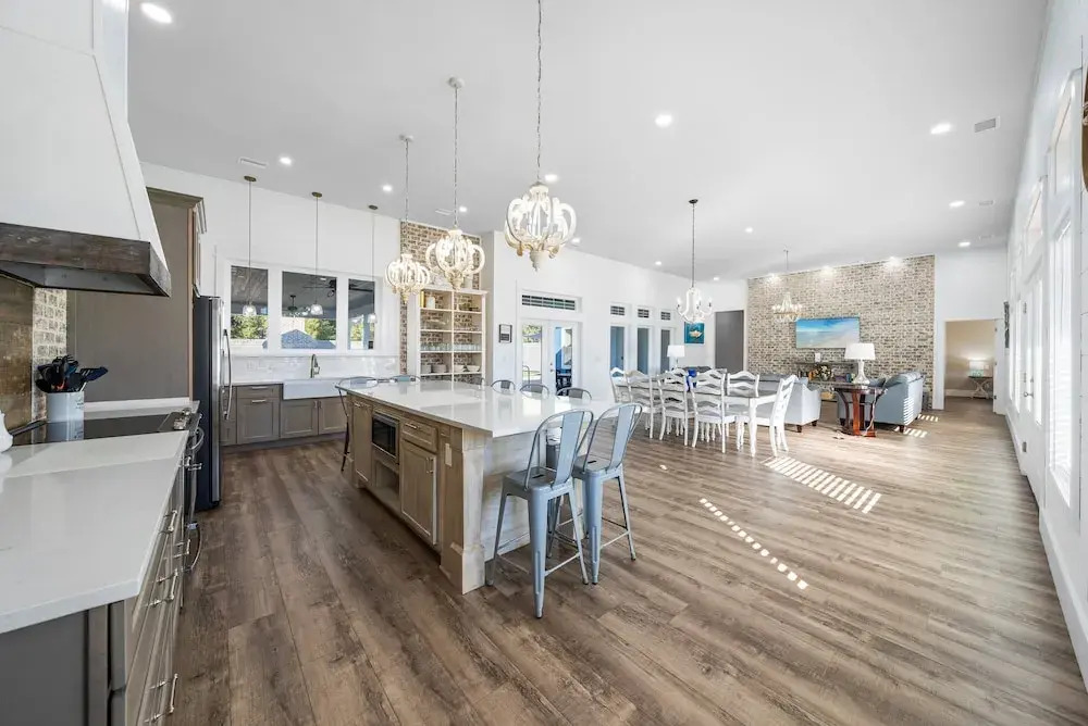 Large Lux Home,private Pool,spa,backyard, 6 Bdrms, Beach,wharf, OWA 15 Mins Away
