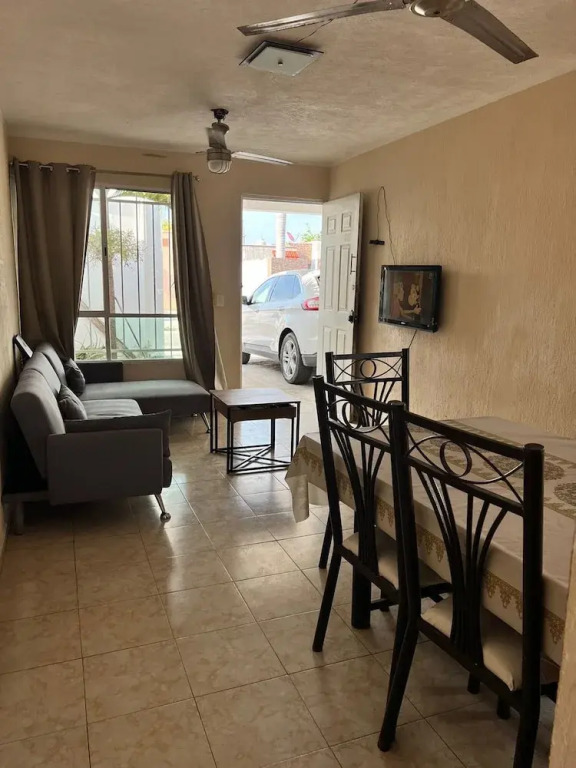 Nice House With Air Conditioning And Wifi