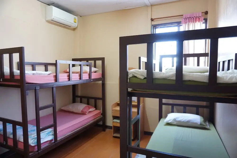 OYO 730 Meedee Hostel