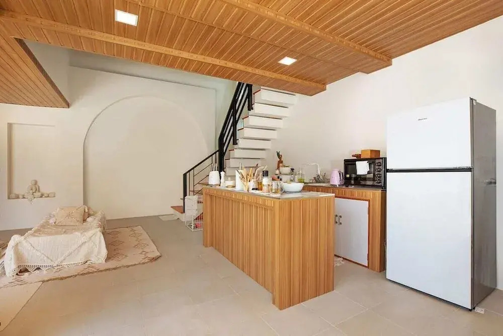 Mediterranean-Asian 3BR Villa Cristina