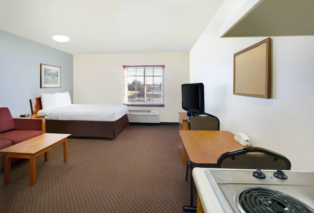 WoodSpring Suites Baton Rouge Airline Highway