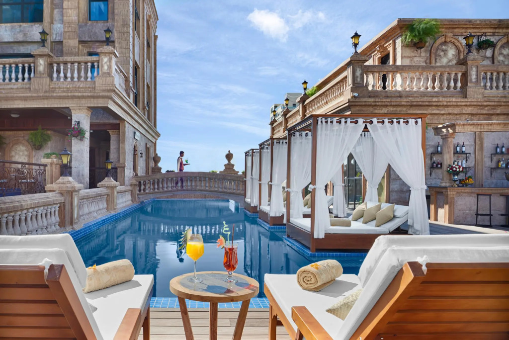 Anik Palace Hotel