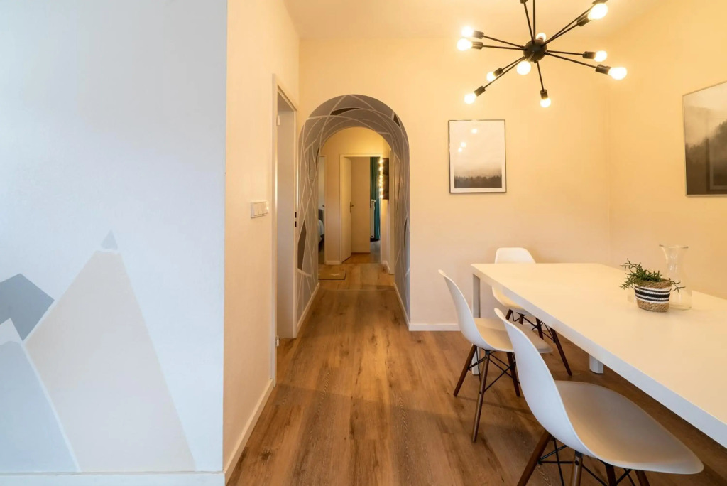 Appartement Partenkirchen - 3-Zimmer mit Panorama-Balkon - Bestlage am Fuß des Berges