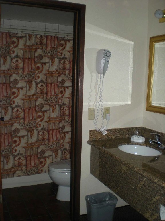 Port Angeles Inn