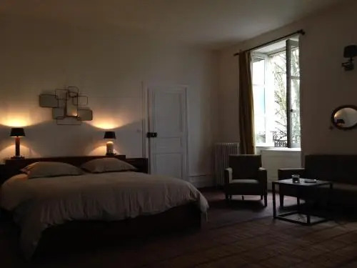Les Chambres dHôtes du Bois Joli