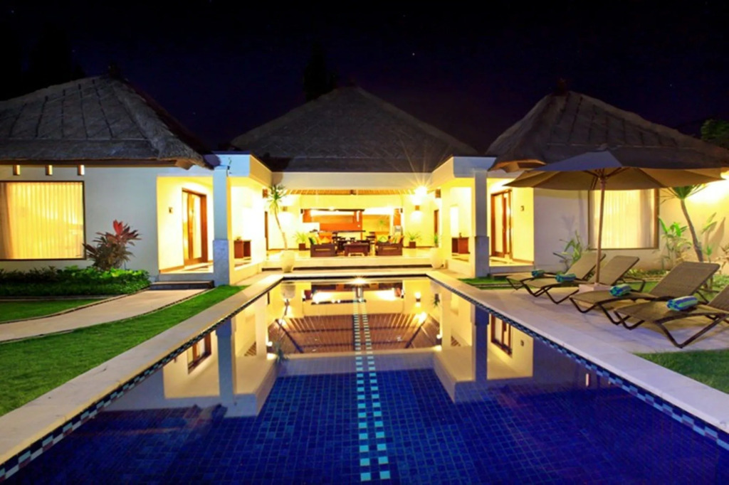 Aruni Bali Jimbaran Boutique Villa