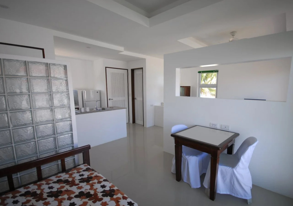 ClubBoracay Apartelle