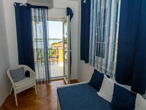 Villa Ana