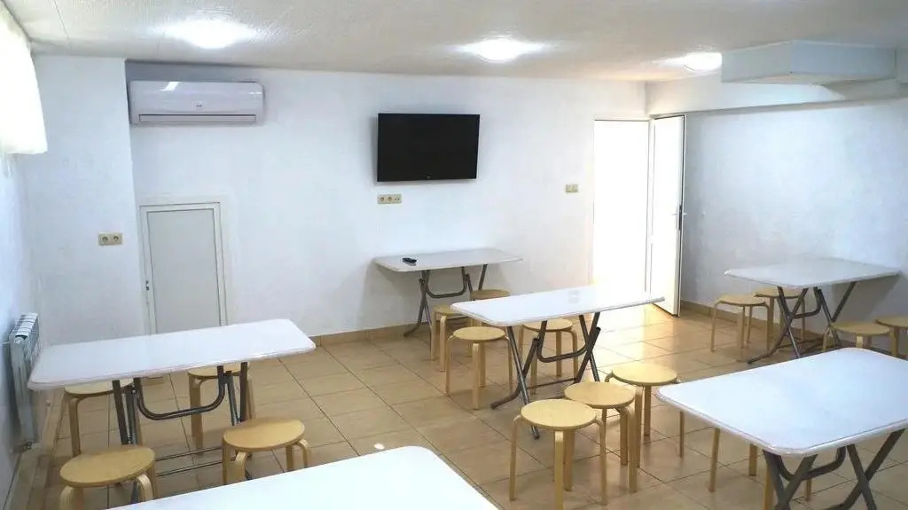 Guest house on Samburova 210b