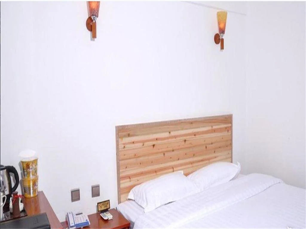 A Mi Zi Min Su Hotel