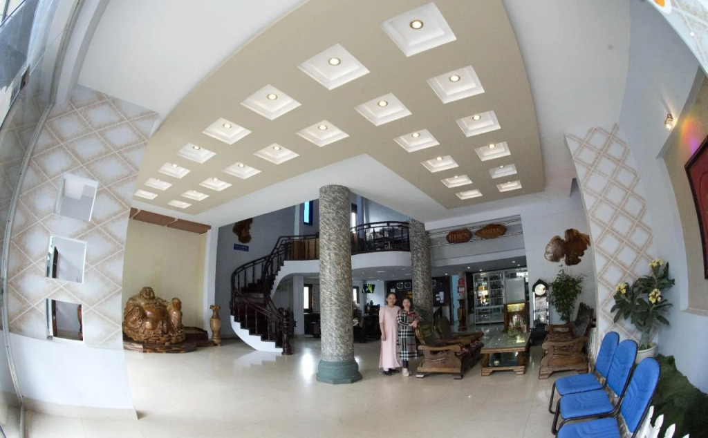 Eden Hotel
