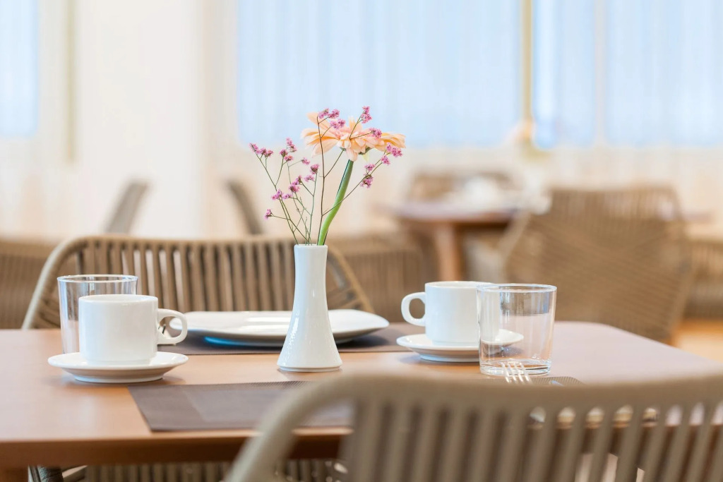 Zephyros Hotel