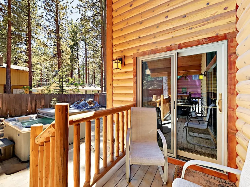 3522 Deer Ln Cabin - 4 Br cabin by RedAwning