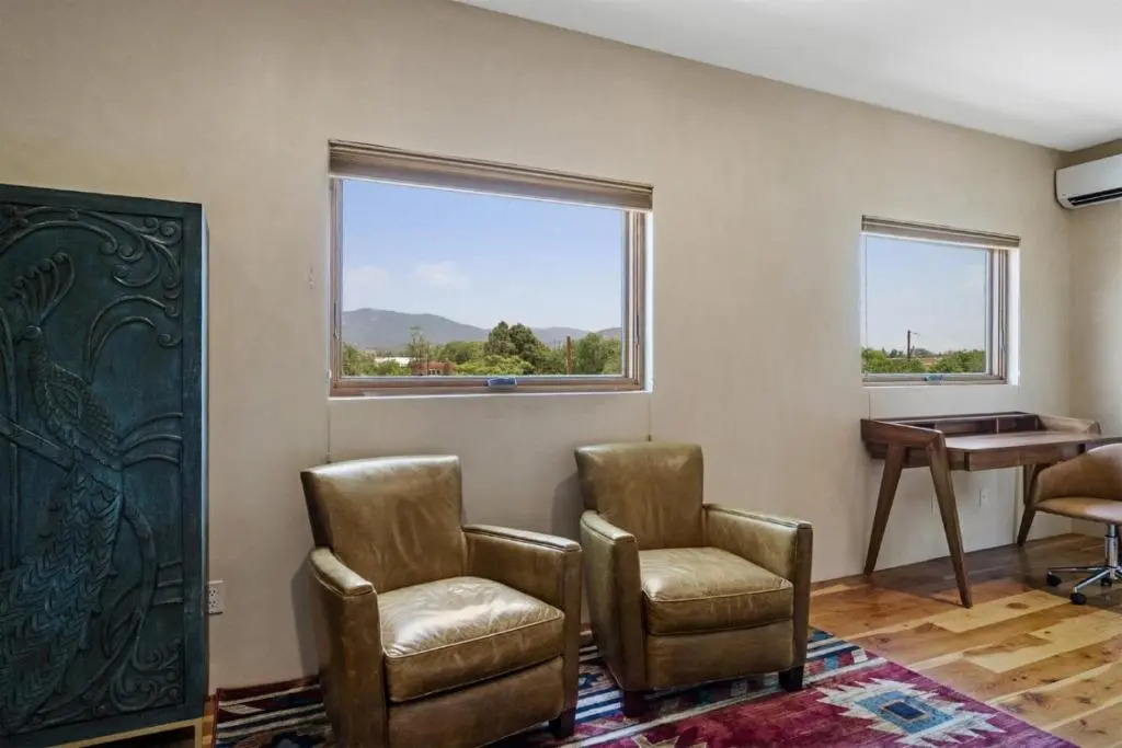 Skyview - Gorgeous Views From The Railyard