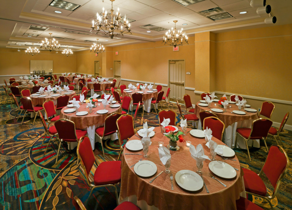 Holiday Inn Chantilly - Dulles Arpt Area by IHG
