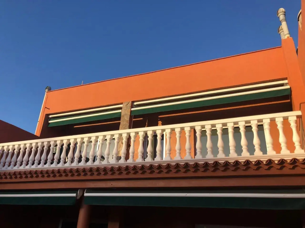 San Isidro. 2 rooms. Quiet terrace