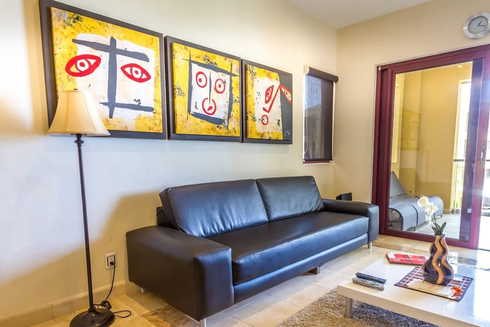 El Faro 303 Reef 1 Bedroom Condo by Redawning