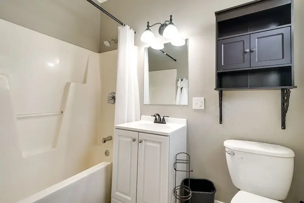 Downtown Wilmington Home: Walk to Cape Fear River!