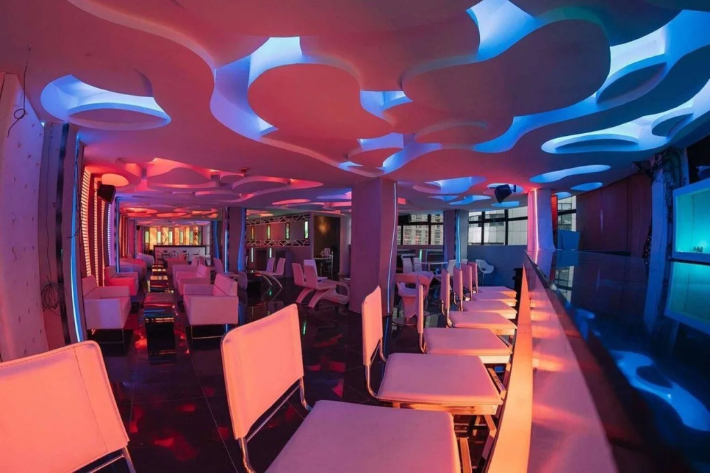 Diamond Hotel