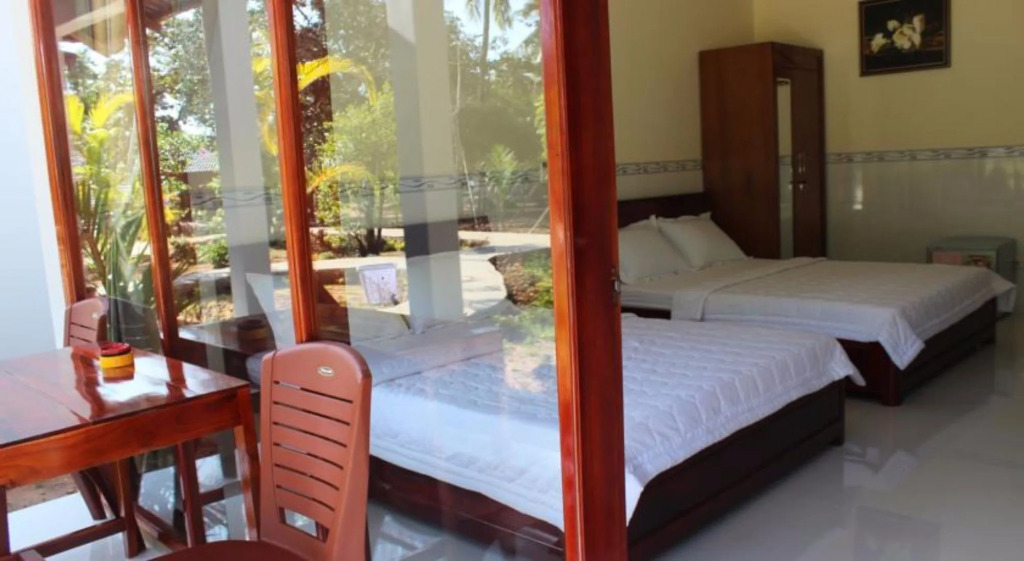 Nhat Lan Resort