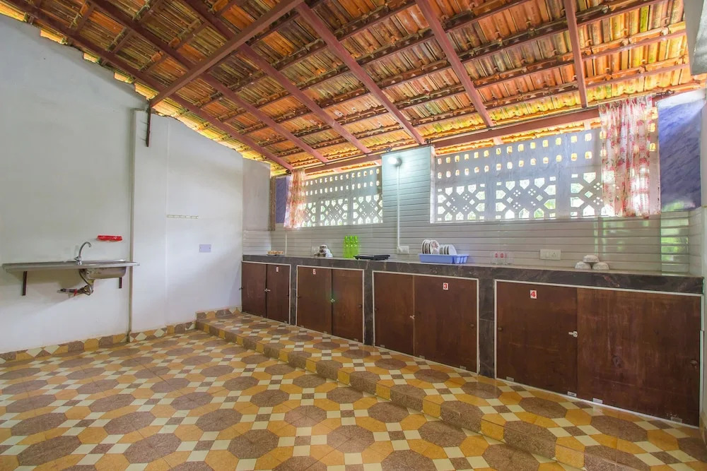 OYO 22484 Rustic Studio Near Colva Beach
