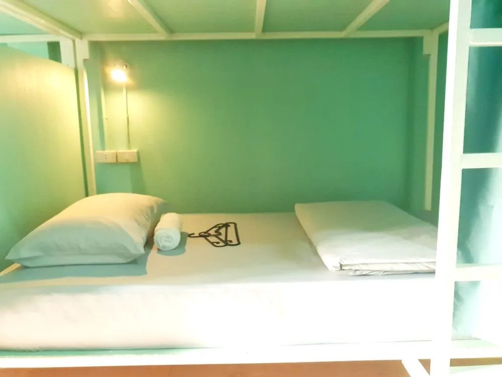 One Bangkok Hostel @Love District