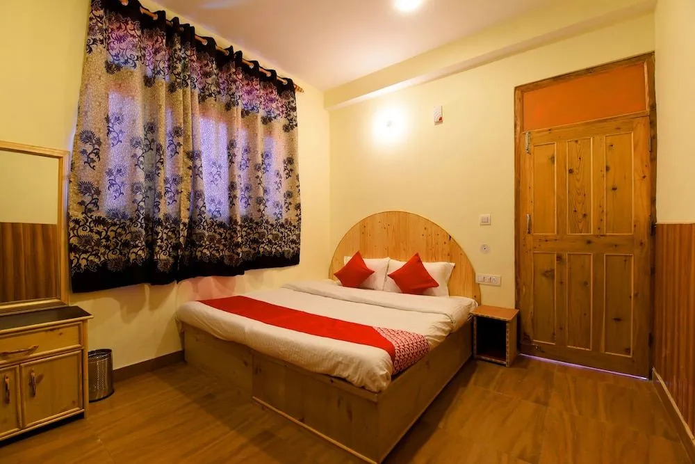 OYO 15268 Villa Heritage Cottage