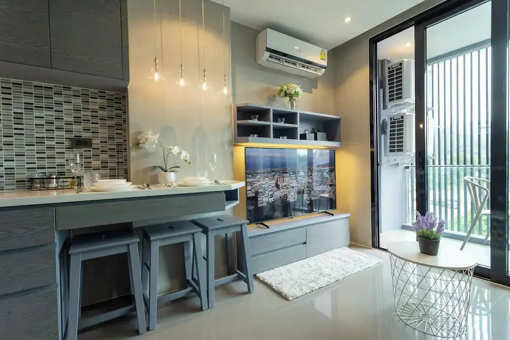 Nicest Condo in City gate Kamala  c118