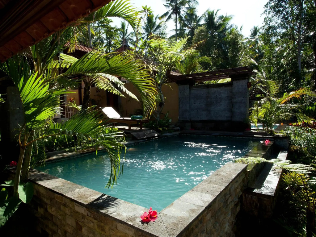 Segening Villa