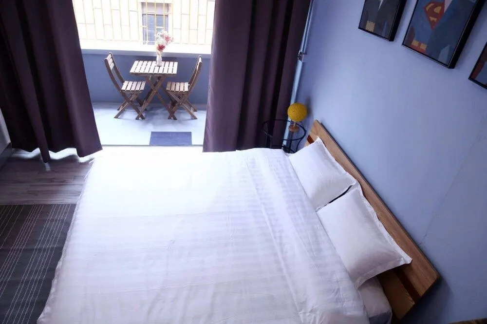 Zhaohuaxishi Youth Hostel