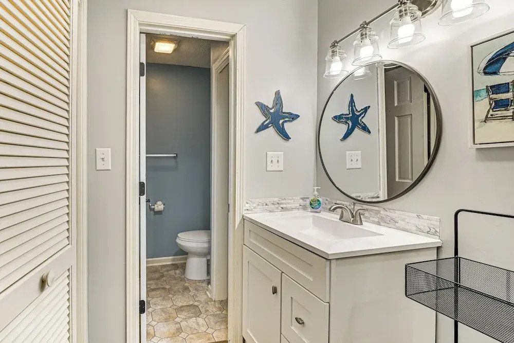 1 Mi to Broadway at the Beach: Home w/ Large Yard!