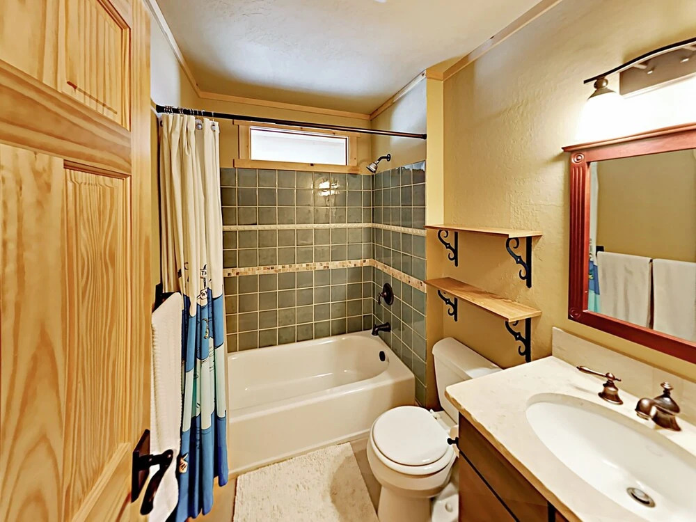 11541 Truckee - 3 Br Home