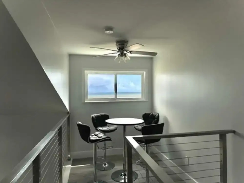 Ocean Sunrise 3 Bedroom Home by RedAwning