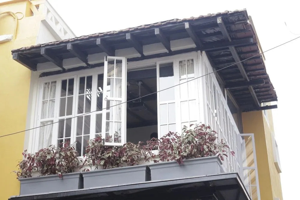 5/4 - Calcutta's freshest BnB