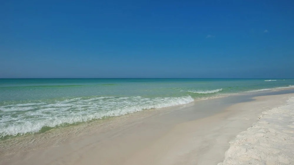 Classic Beach Retreat Just a Minute From the Beach Access in Seacrest on 30A