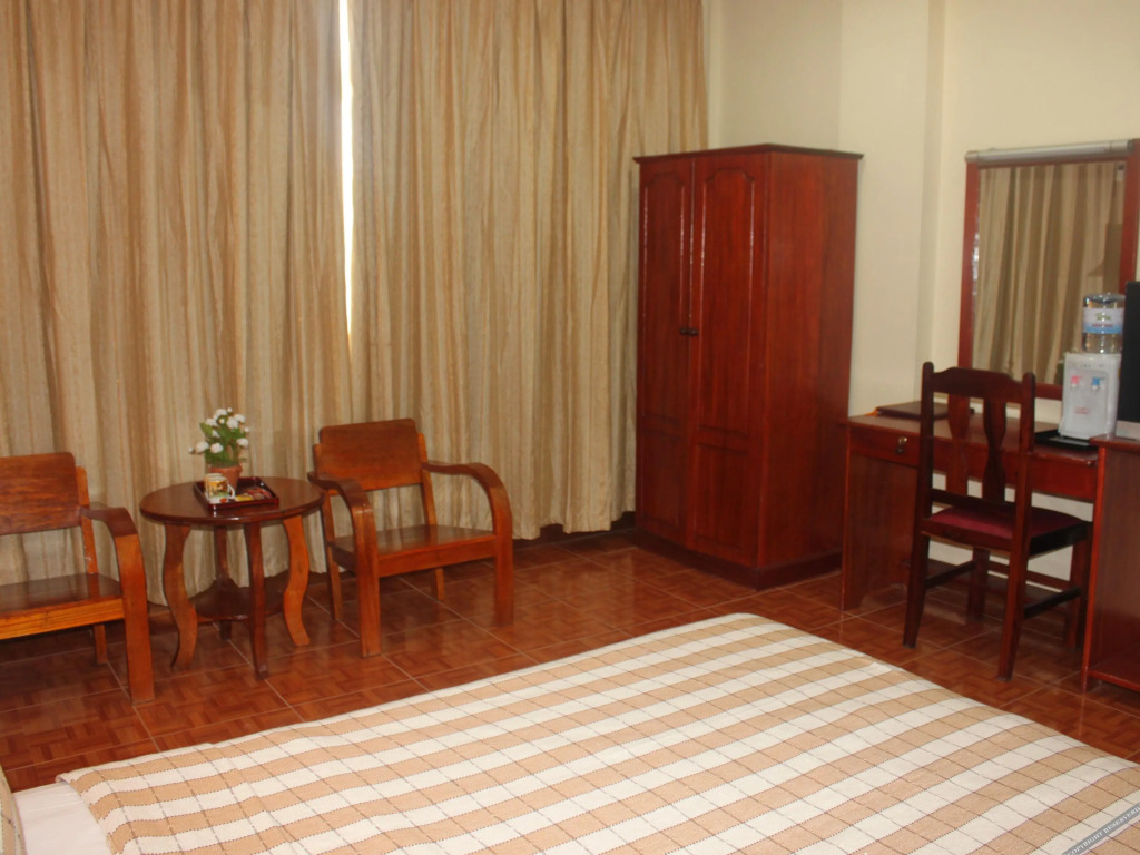 Dokchampa Hotel