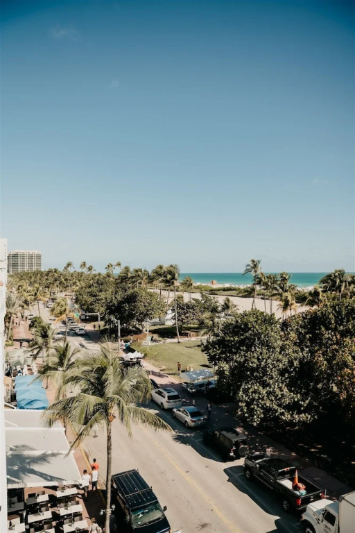 Allure Suites