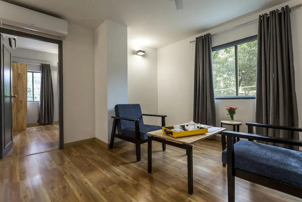 OYO Townhouse 007 Indiranagar