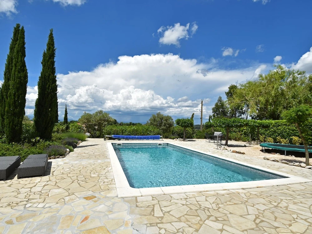 Modern Villa in Montbrun-des-Corbieres with Private Pool
